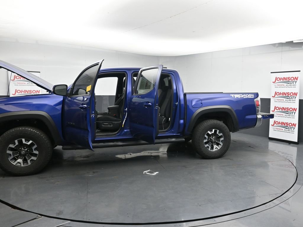 Used 2023 Toyota Tacoma TRD Off-Road image 28