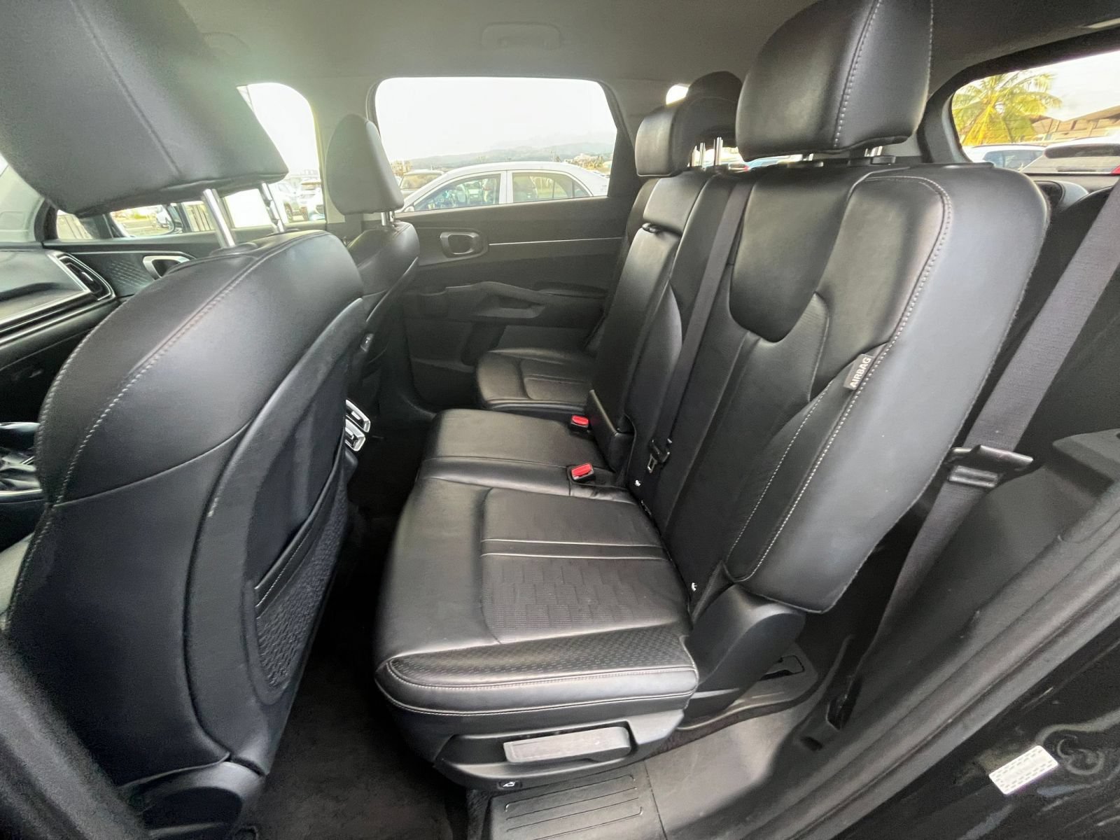Used 2024 Kia Sorento S FWD image 26