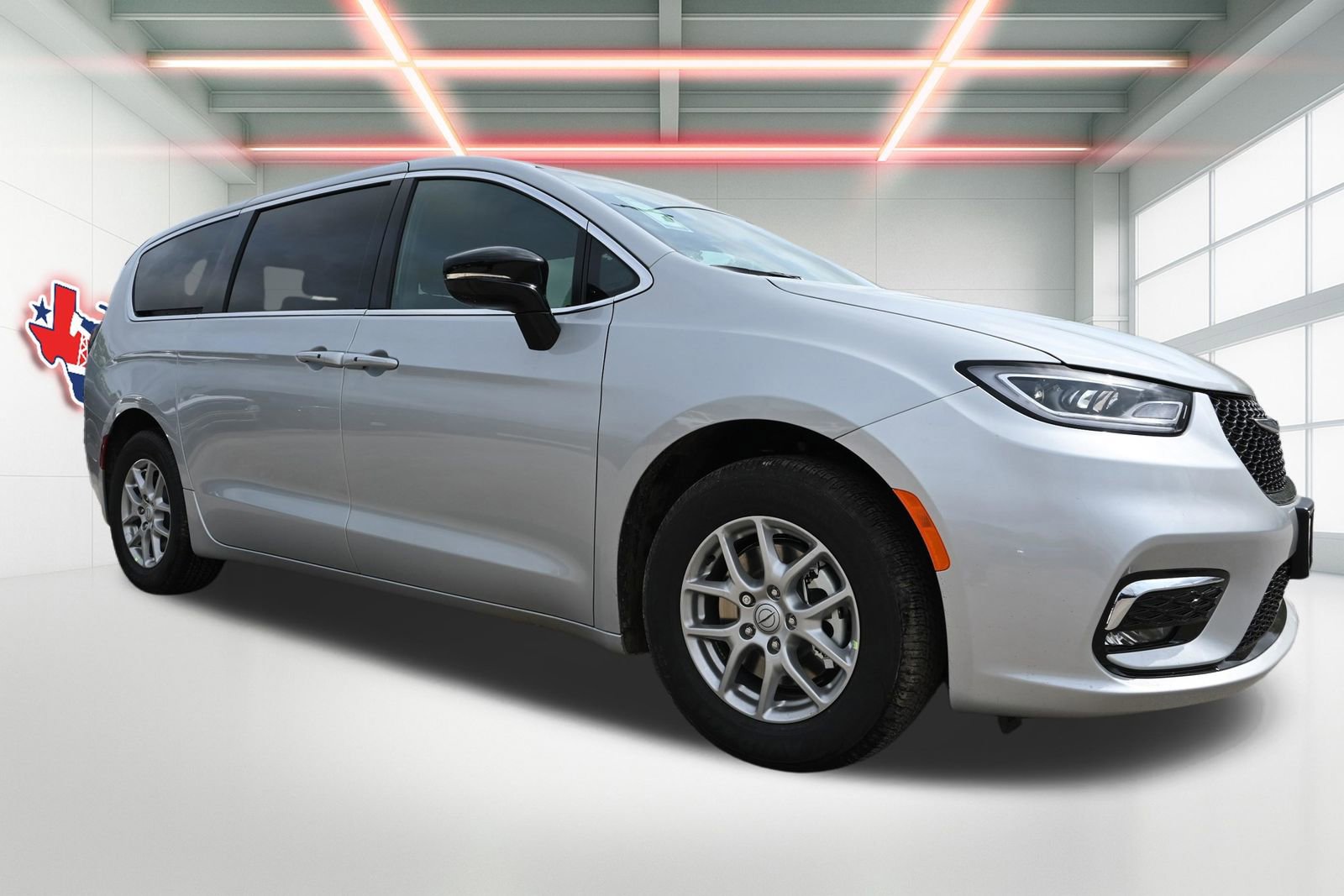 New 2026 Chrysler Pacifica Select image 5