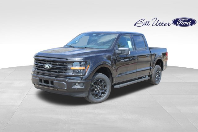 New 2026 Ford F150 XLT w/ Equipment Group 302A MID RWD image 1