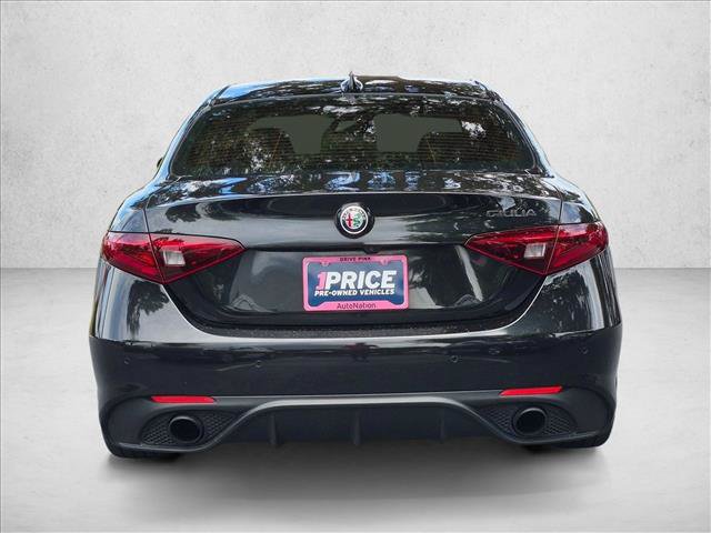 Used 2020 Alfa Romeo Giulia Ti Sport w/ Quick Order Package 22U Sport RWD image 7