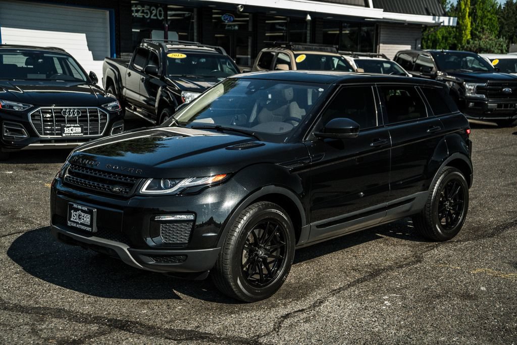 Used 2017 Land Rover Range Rover Evoque SE AWD/4WD image 4
