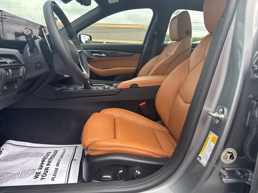 New 2026 Cadillac CT5 Sport w/ Platinum Package RWD image 15