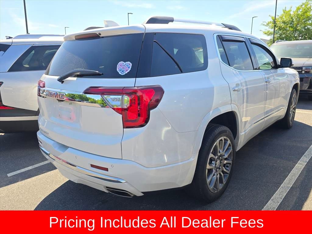 Used 2022 GMC Acadia Denali w/ Denali Ultimate Package FWD image 10