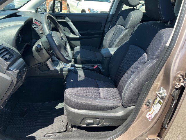 Used 2014 Subaru Forester 2.5i Premium w/ Popular Package #2 AWD/4WD image 12