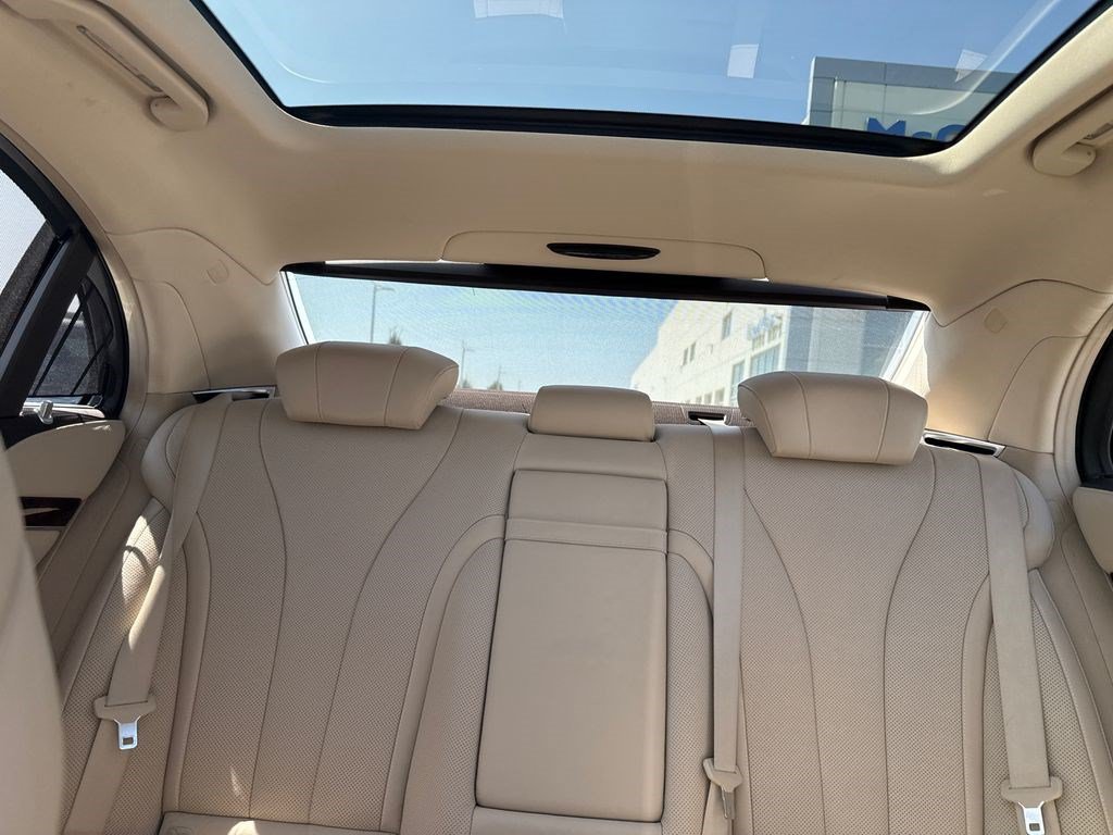 Used 2015 Mercedes-Benz S 550 4MATIC Sedan image 20