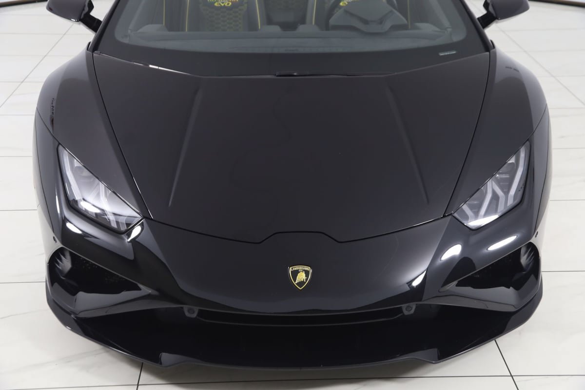 Used 2023 Lamborghini Huracan EVO RWD image 92