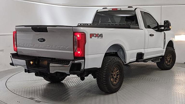 Used 2024 Ford F250 XL w/ FX4 Off-Road Package image 3