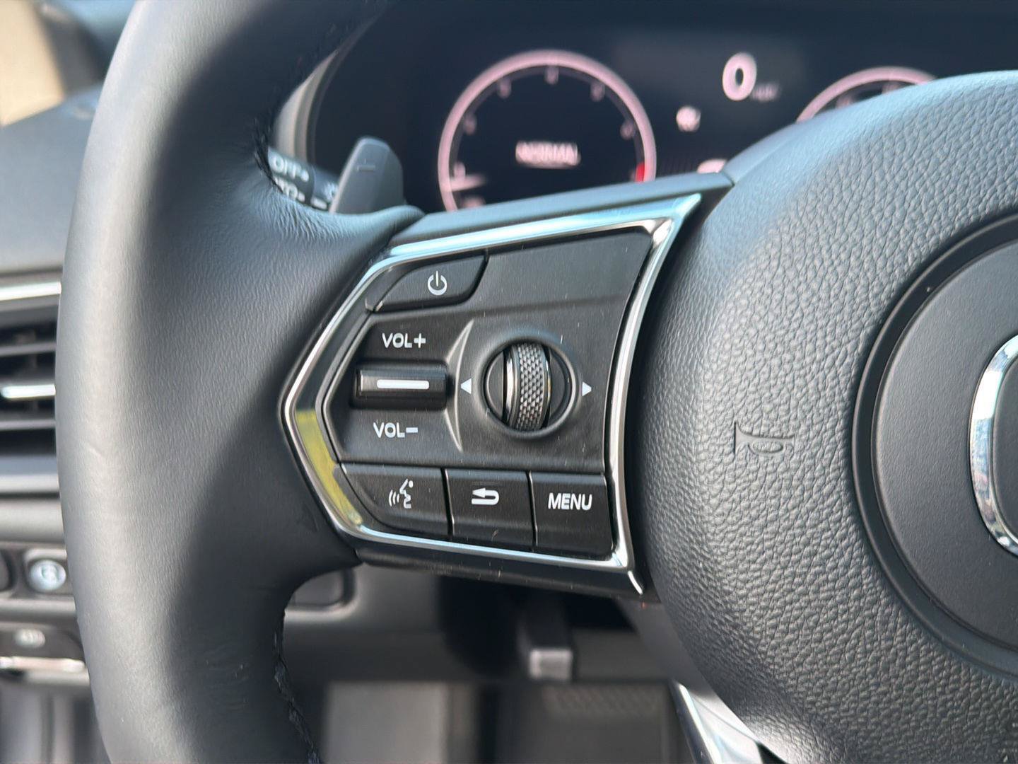 Used 2025 Acura TLX w/ Technology Package FWD image 20