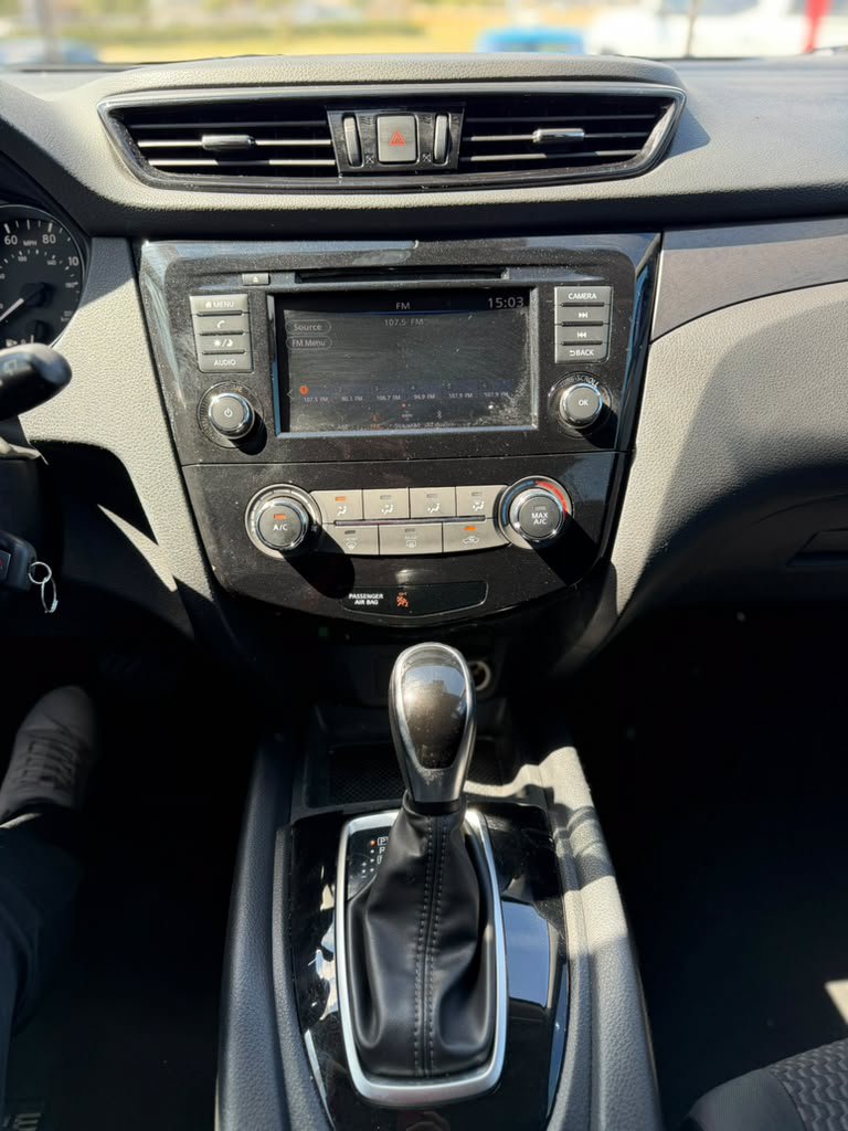 Used 2021 Nissan Rogue Sport S FWD image 12