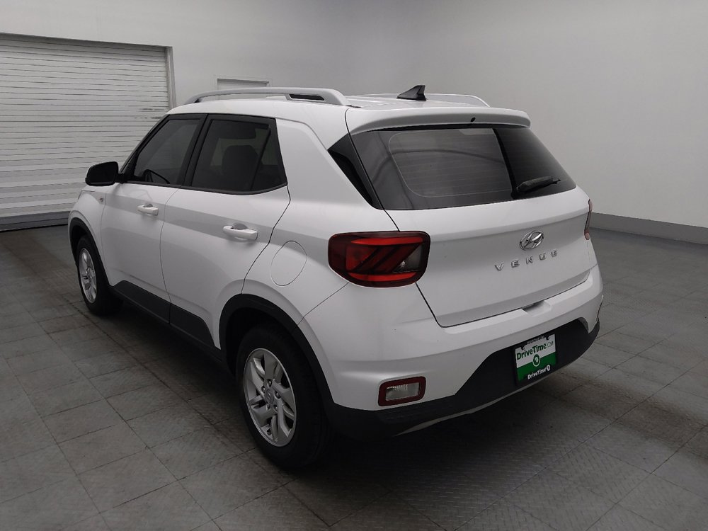 Used 2020 Hyundai Venue SEL FWD image 5