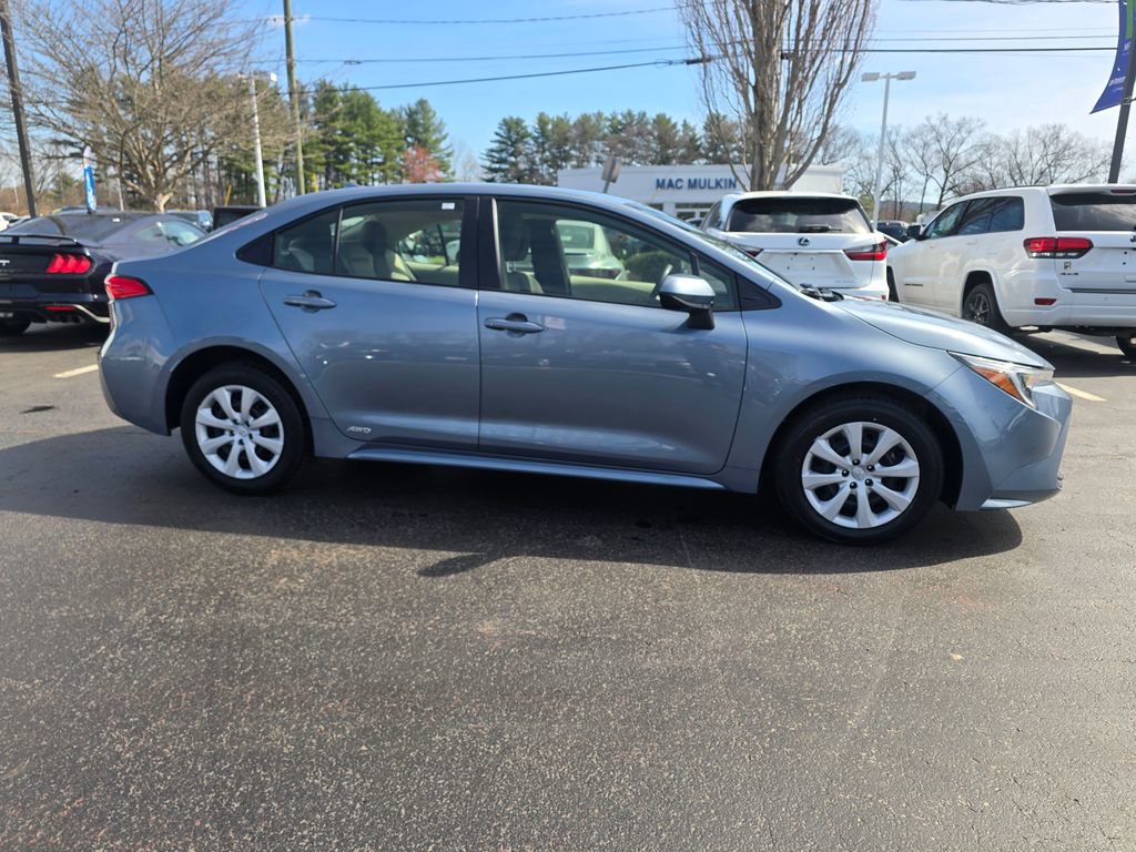 Certified 2024 Toyota Corolla LE AWD/4WD image 8