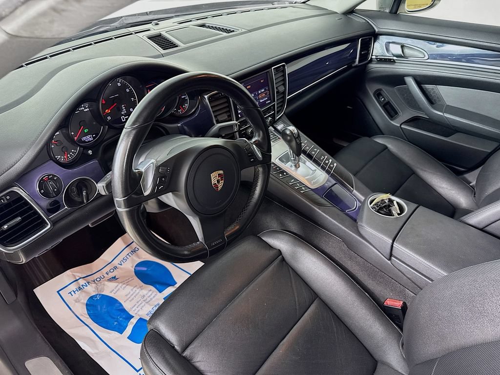 Used 2012 Porsche Panamera 4 image 10