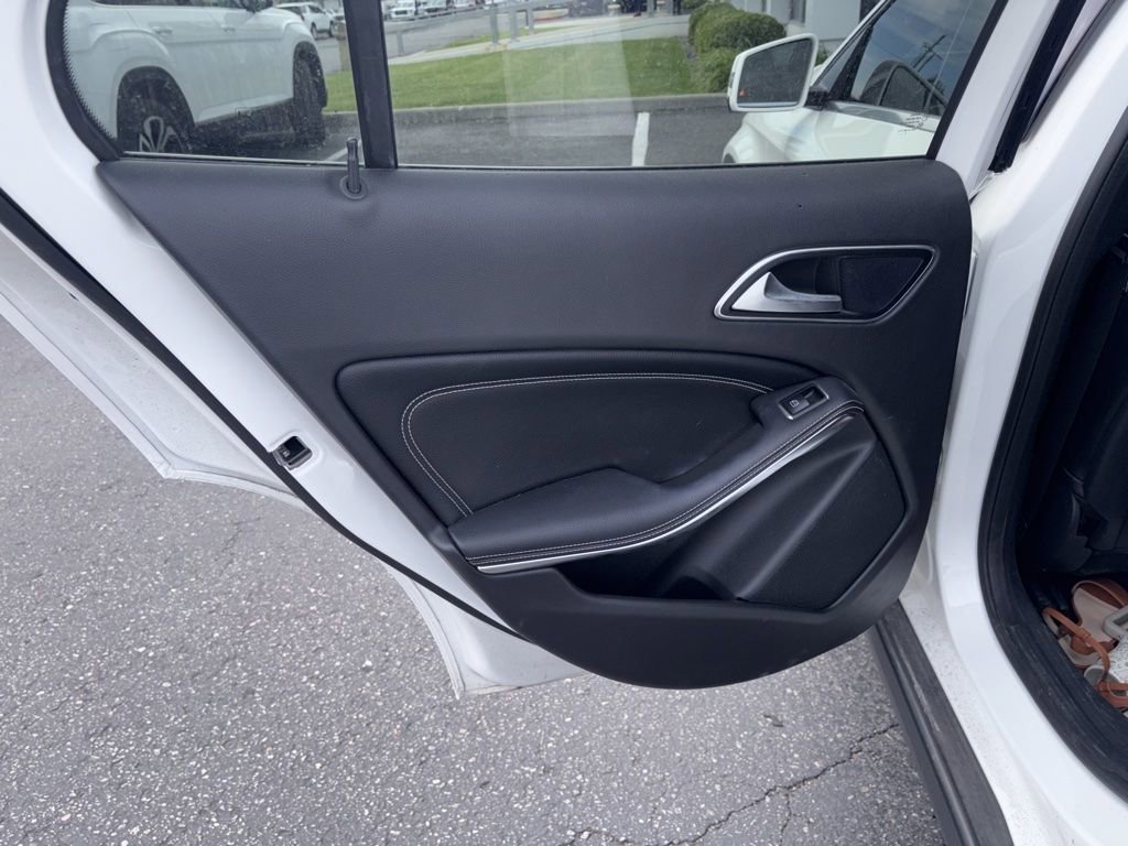 Used 2019 Mercedes-Benz GLA 250 4MATIC image 21