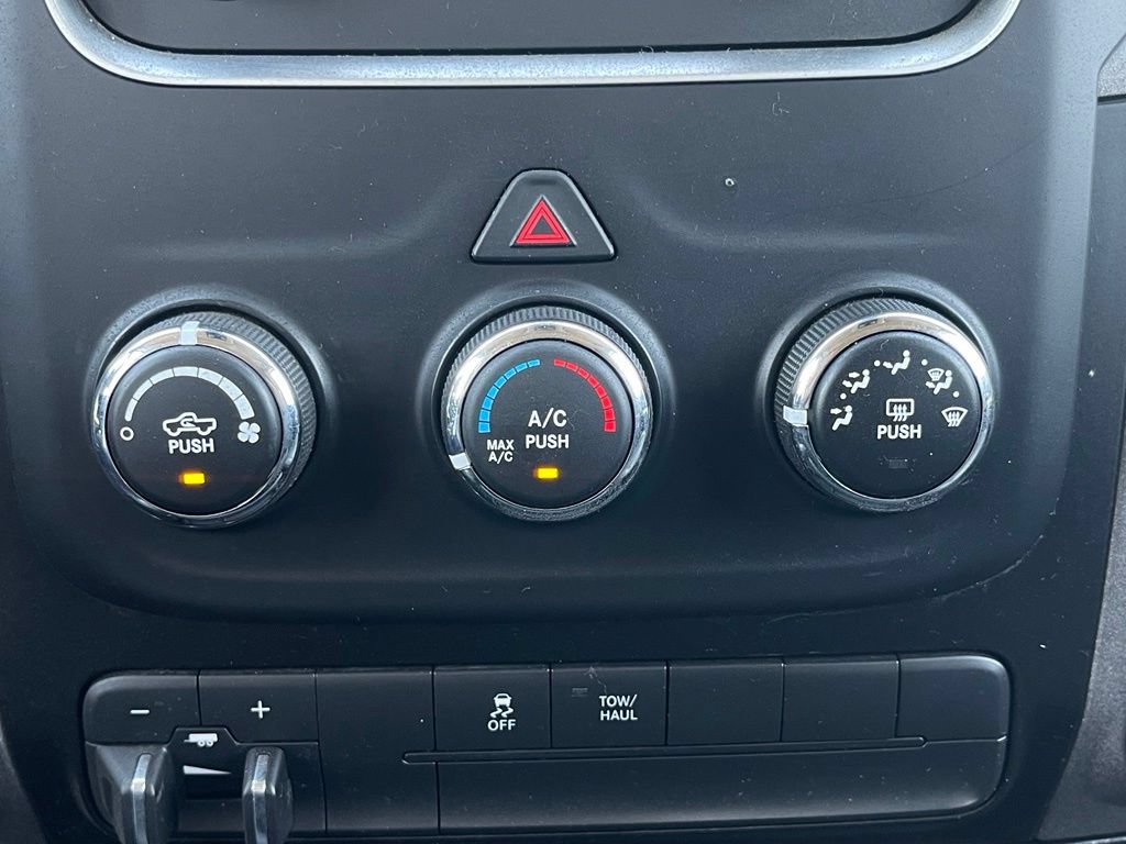 Certified 2022 RAM 1500 Tradesman w/ Chrome Appearance Group AWD/4WD image 31
