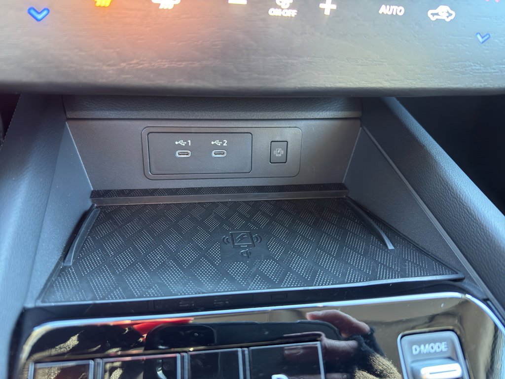 Used 2025 Nissan Murano SV image 21