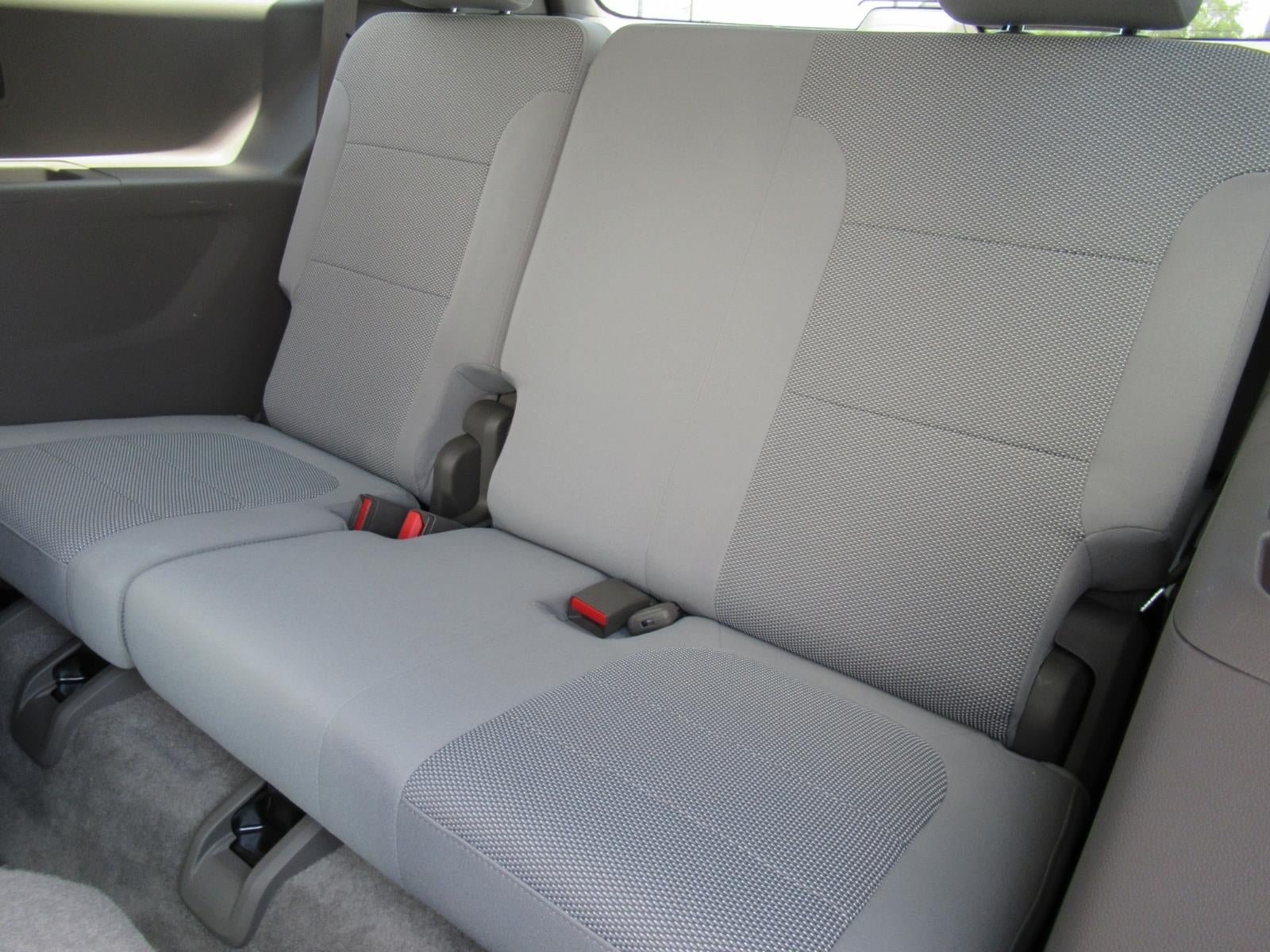 Used 2018 Chevrolet Traverse LT FWD image 36