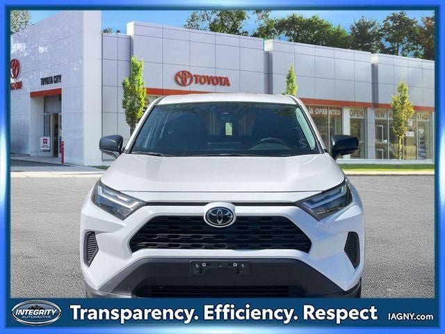 Certified 2025 Toyota RAV4 LE AWD/4WD image 2