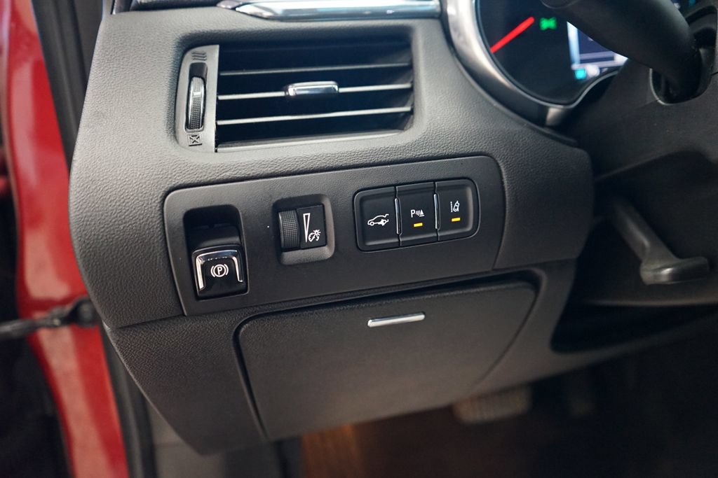 Used 2015 Chevrolet Impala LT FWD image 27