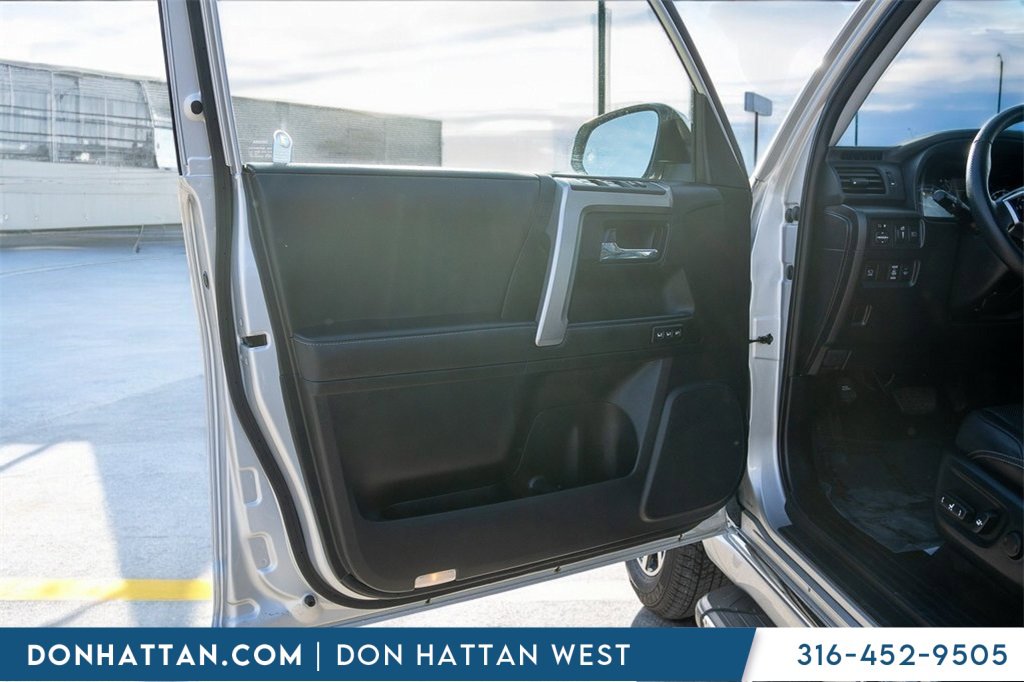 Used 2024 Toyota 4Runner Limited image 15