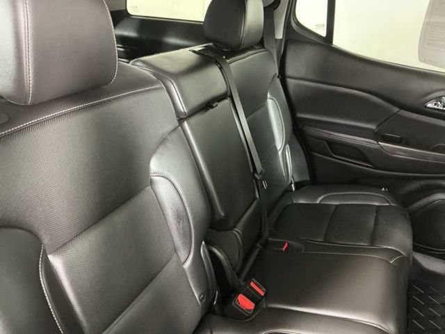Used 2023 GMC Acadia SLT AWD/4WD image 20