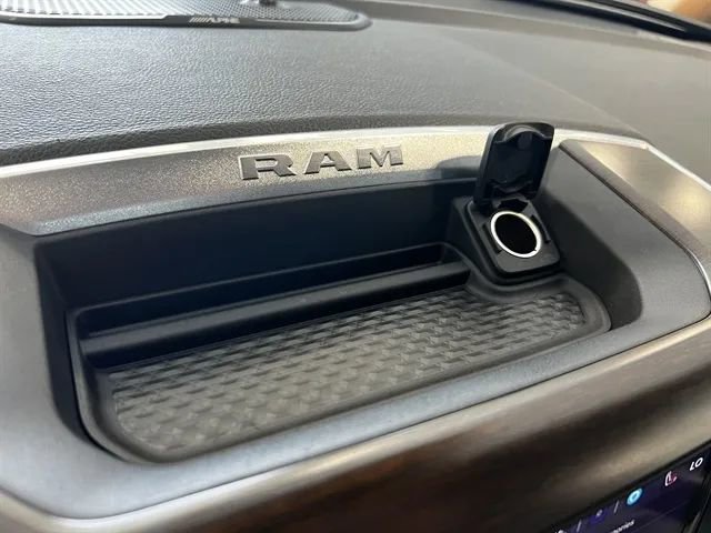 Used 2022 RAM 1500 Laramie w/ Off Road Group image 51