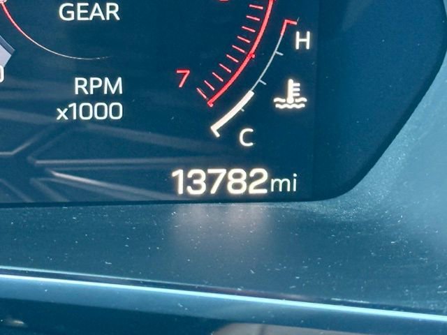 Used 2024 GMC Canyon AT4 w/ Technology Package image 35