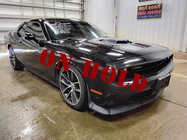Used 2017 Dodge Challenger R/T Scat Pack RWD image 1