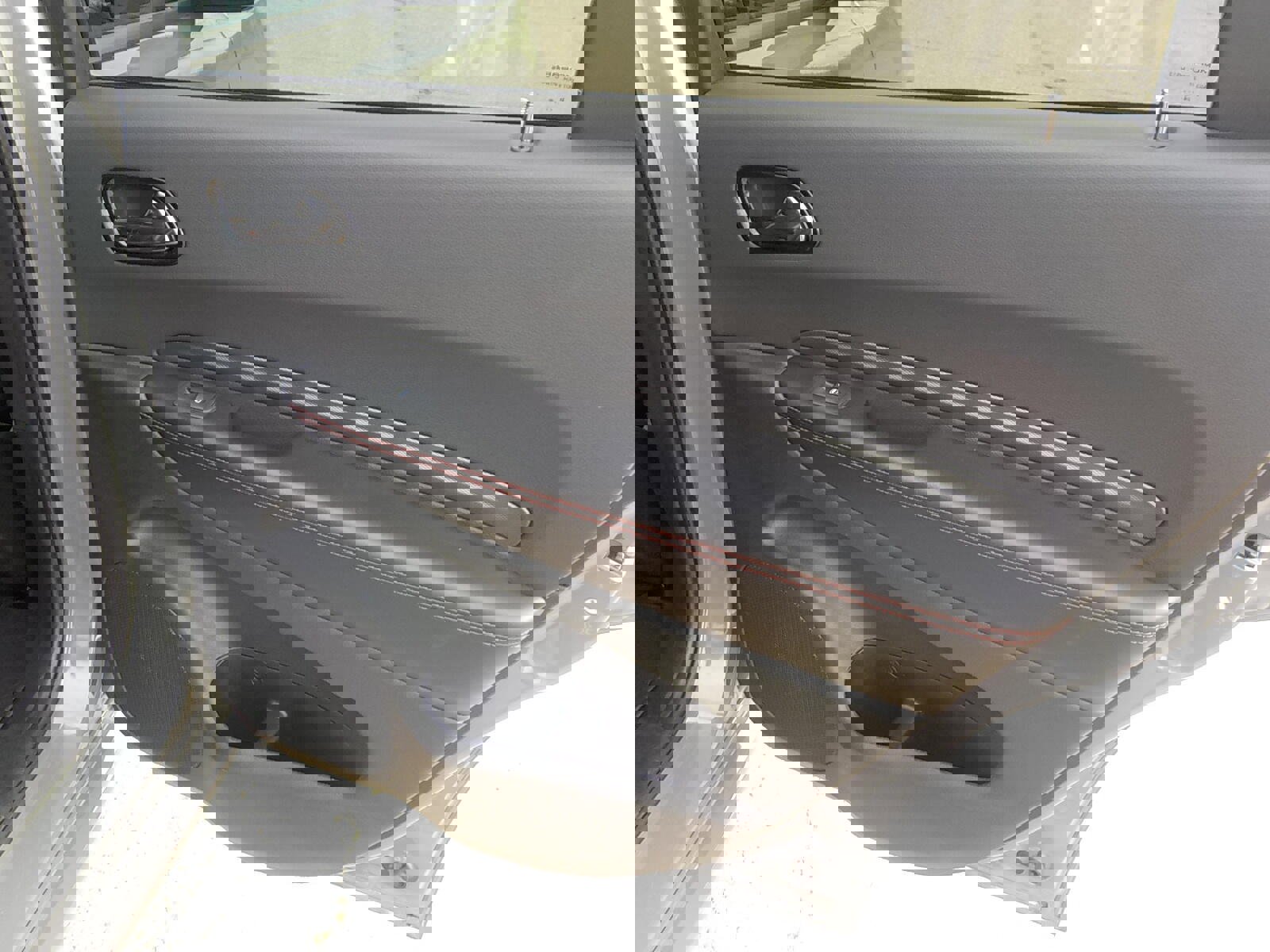 Used 2025 Dodge Durango GT image 13