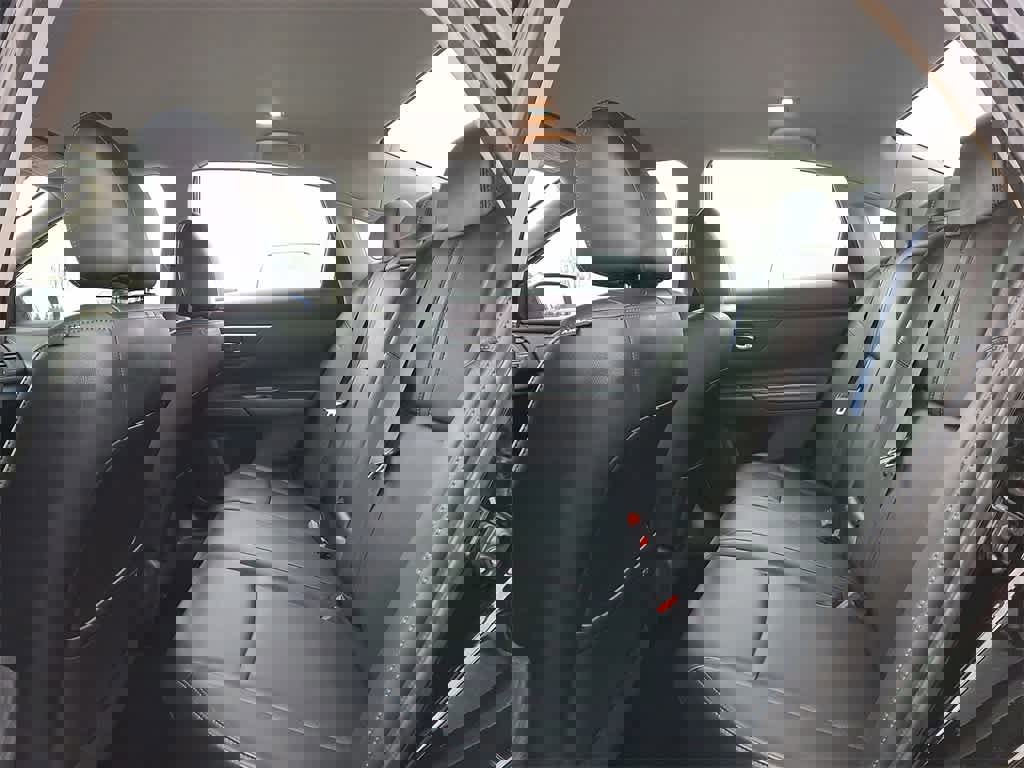 Used 2018 Nissan Altima 2.5 SR w/ SR Midnight Edition image 20