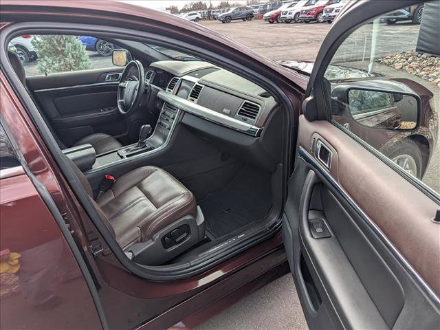 Used 2012 Lincoln MKS AWD image 11