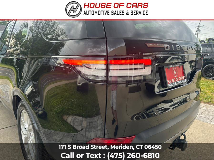 Used 2017 Land Rover Discovery SE image 15