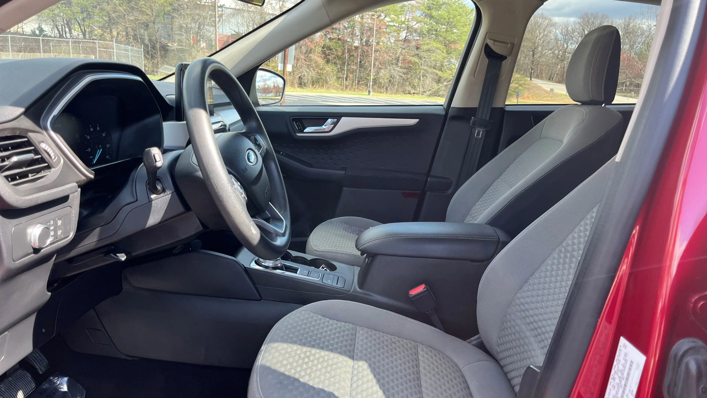 Used 2020 Ford Escape SE AWD/4WD image 9