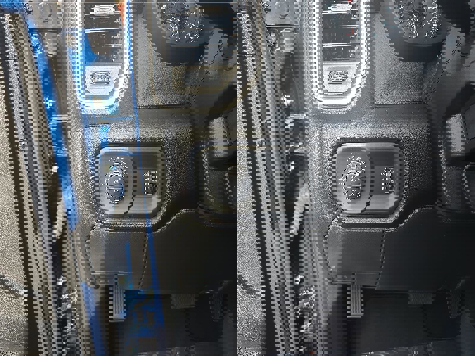 Used 2024 RAM 2500 Big Horn w/ Bed Utility Group image 34