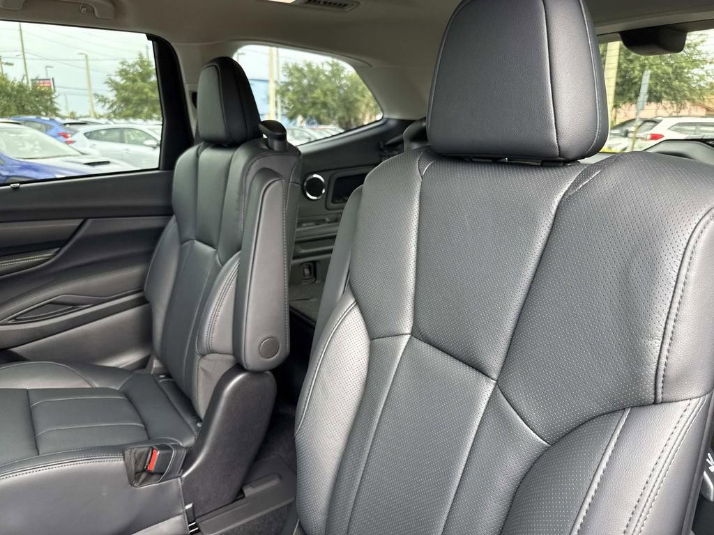 New 2025 Subaru Ascent Bronze Edition image 13