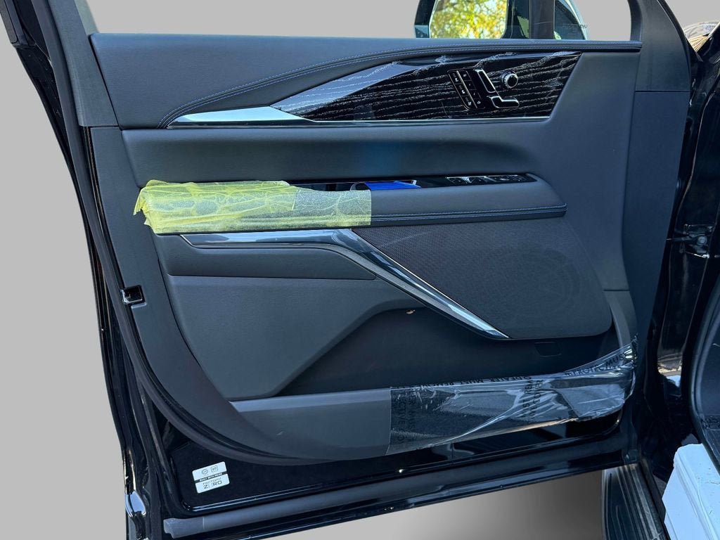 New 2025 Cadillac Escalade IQ Luxury 1 AWD/4WD image 14