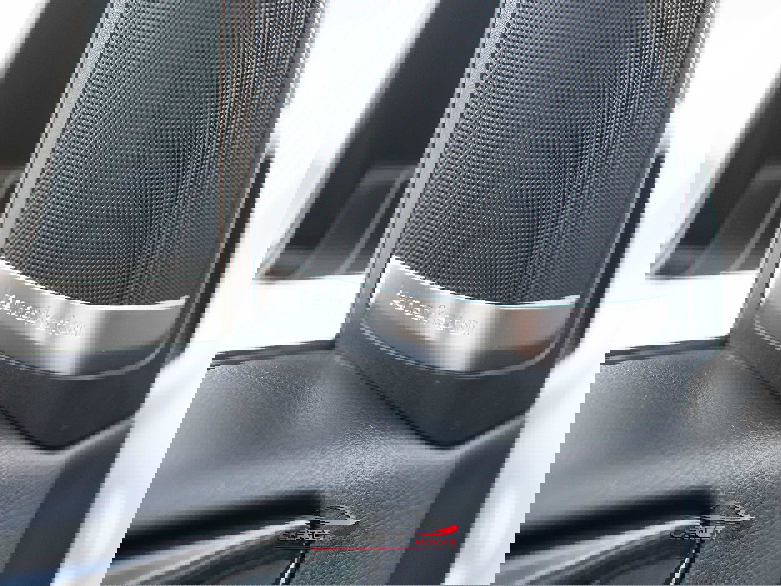 Used 2019 Mercedes-Benz GLE 43 AMG 4MATIC w/ Premium 3 Package image 44