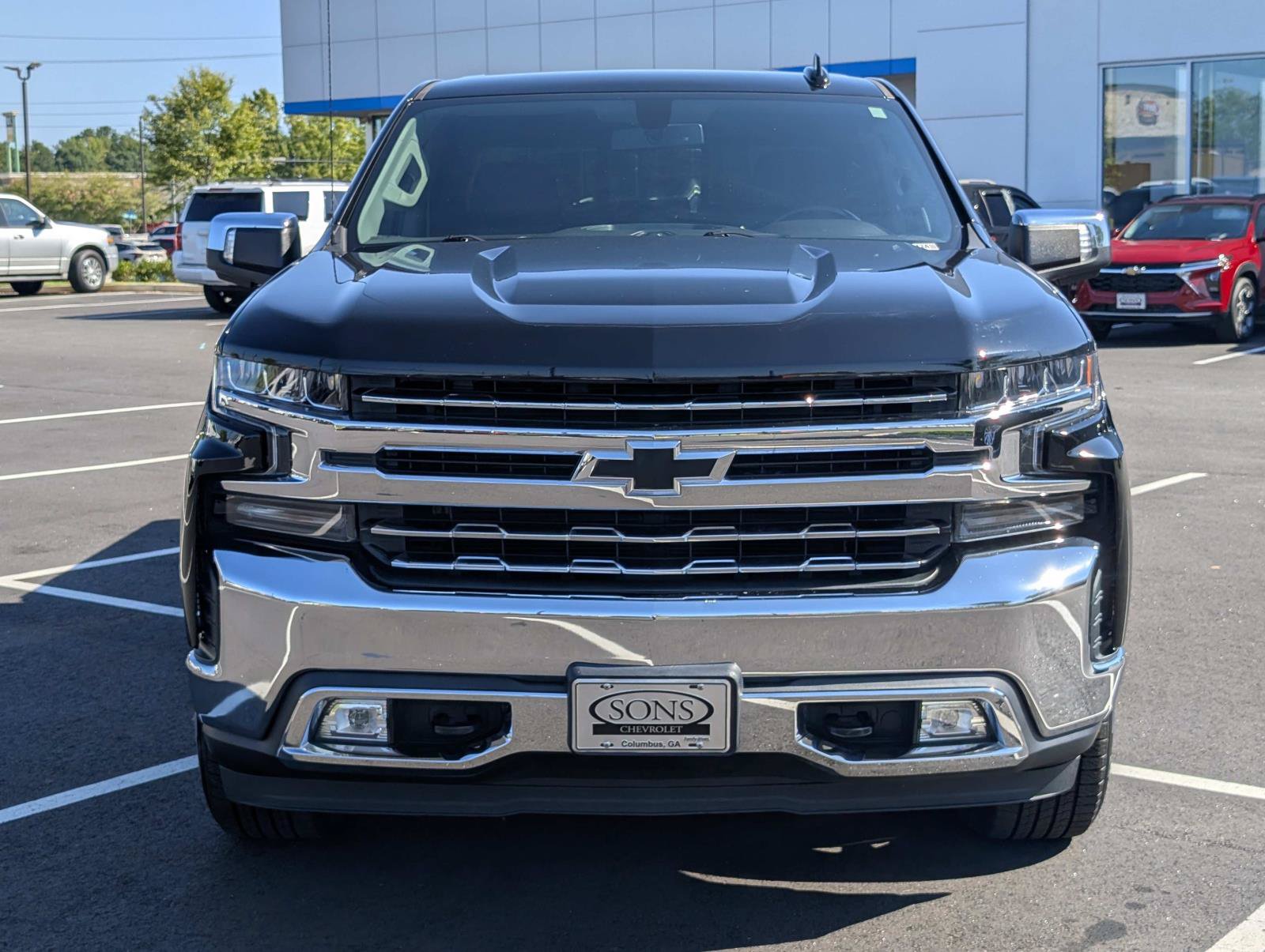 Used 2019 Chevrolet Silverado 1500 LTZ AWD/4WD image 2