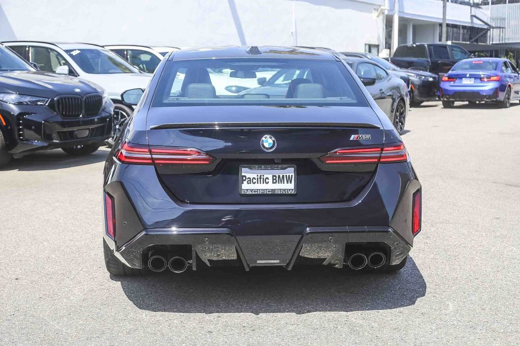 Used 2026 BMW M5 w/ Carbon Package AWD/4WD image 5