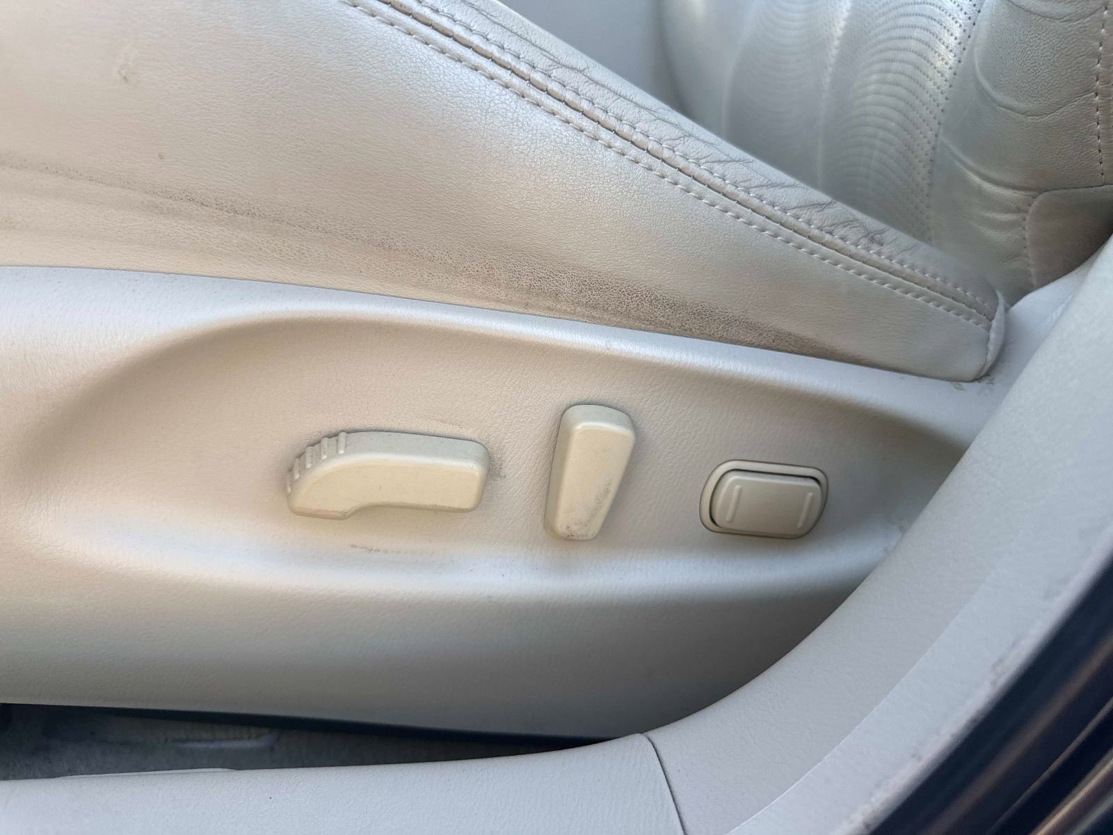 Used 2015 INFINITI Q70 3.7 image 17