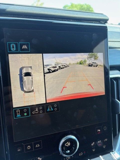 Used 2024 GMC Acadia Elevation FWD image 14