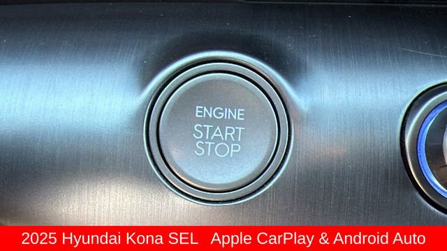 Used 2025 Hyundai Kona SEL image 17
