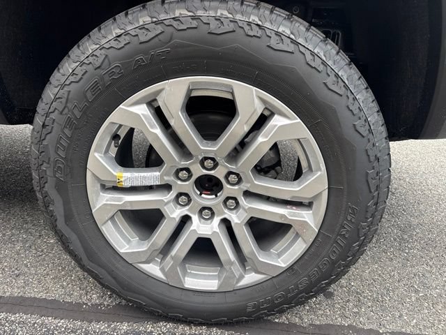 New 2026 GMC Canyon Denali w/ LPO, Denali Black Edition AWD/4WD image 4