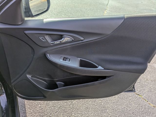 Used 2023 Chevrolet Malibu LT image 37