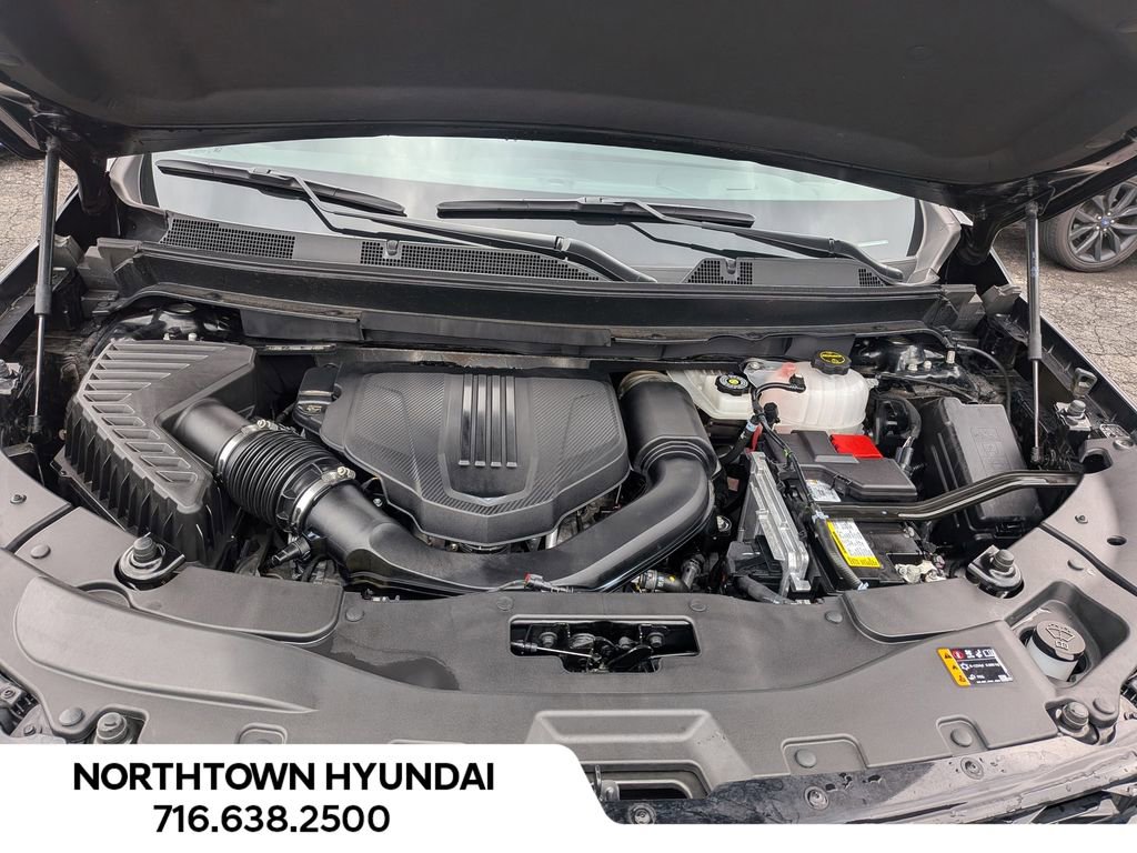 Used 2025 Chevrolet Traverse Z71 w/ Enhanced Driving Package AWD/4WD image 43