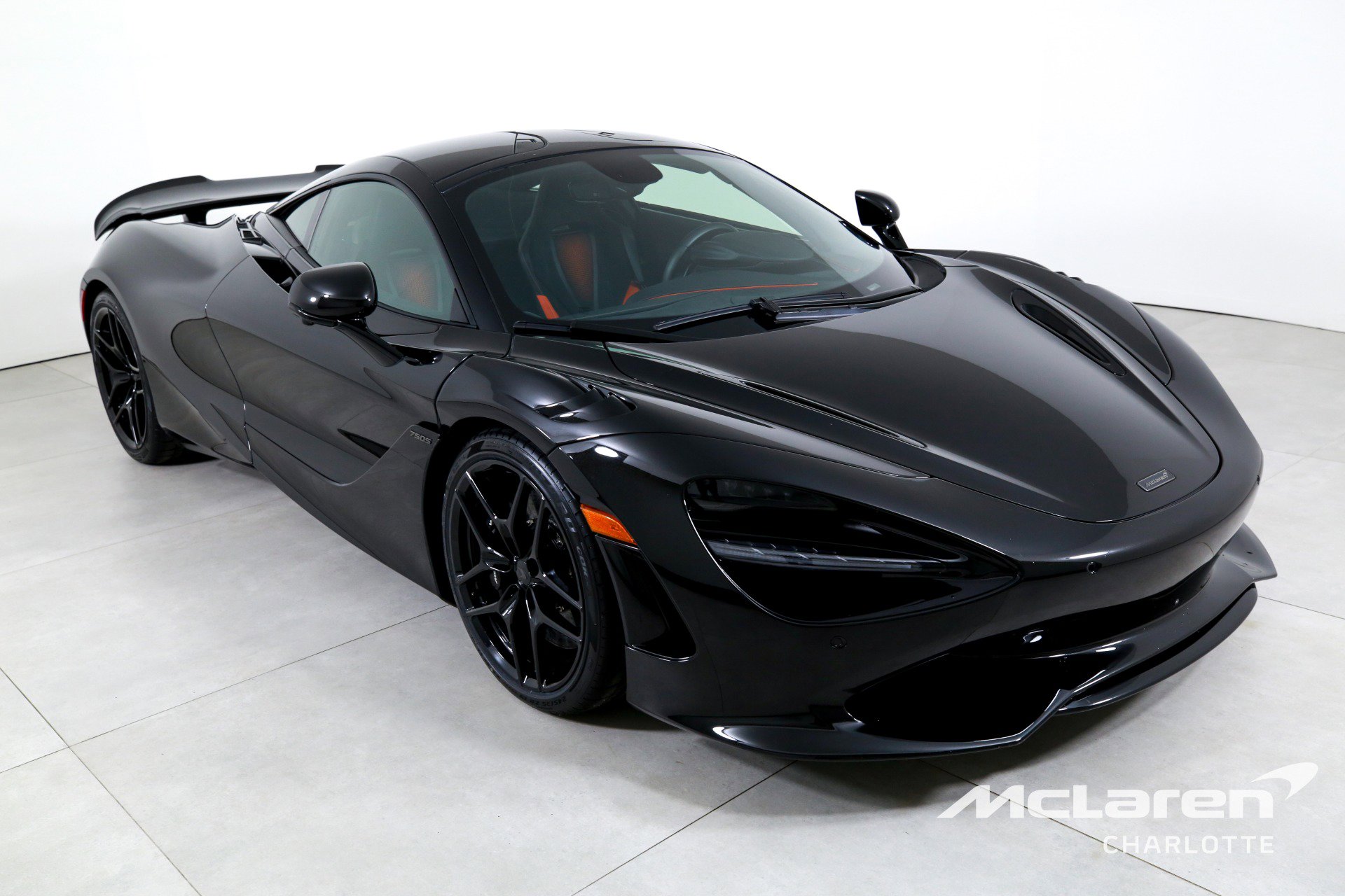 New 2025 McLaren 750S image 3