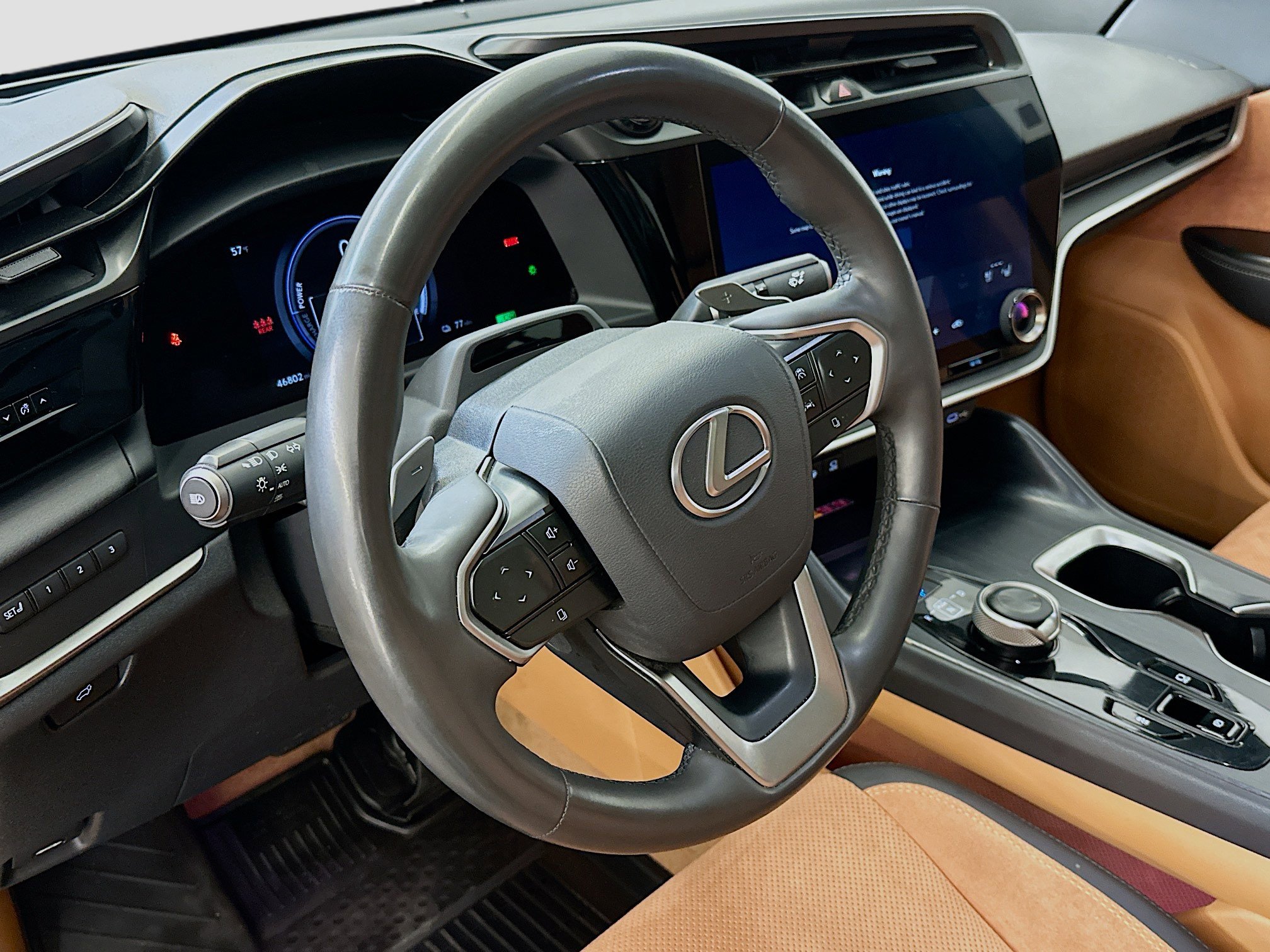 Used 2023 Lexus RZ 450e Premium w/ Accessory Package (2T) image 18