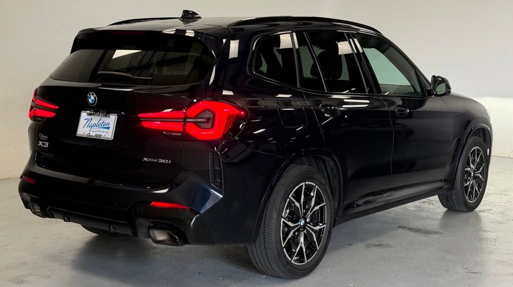 Used 2023 BMW X3 xDrive30i w/ M Sport Package AWD/4WD image 3