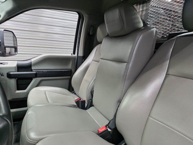 Used 2021 Ford F550 Luxury RWD image 19
