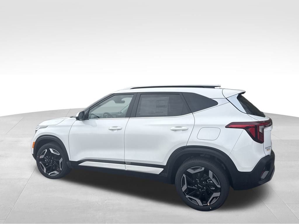 New 2026 Kia Seltos SX w/ SX Sunroof Package image 4